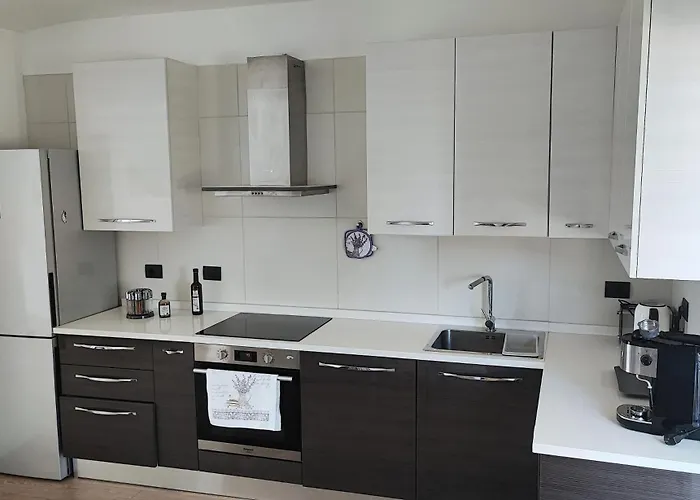 Апартаменты Caesar's Luxury In Center Town Amphitheater *